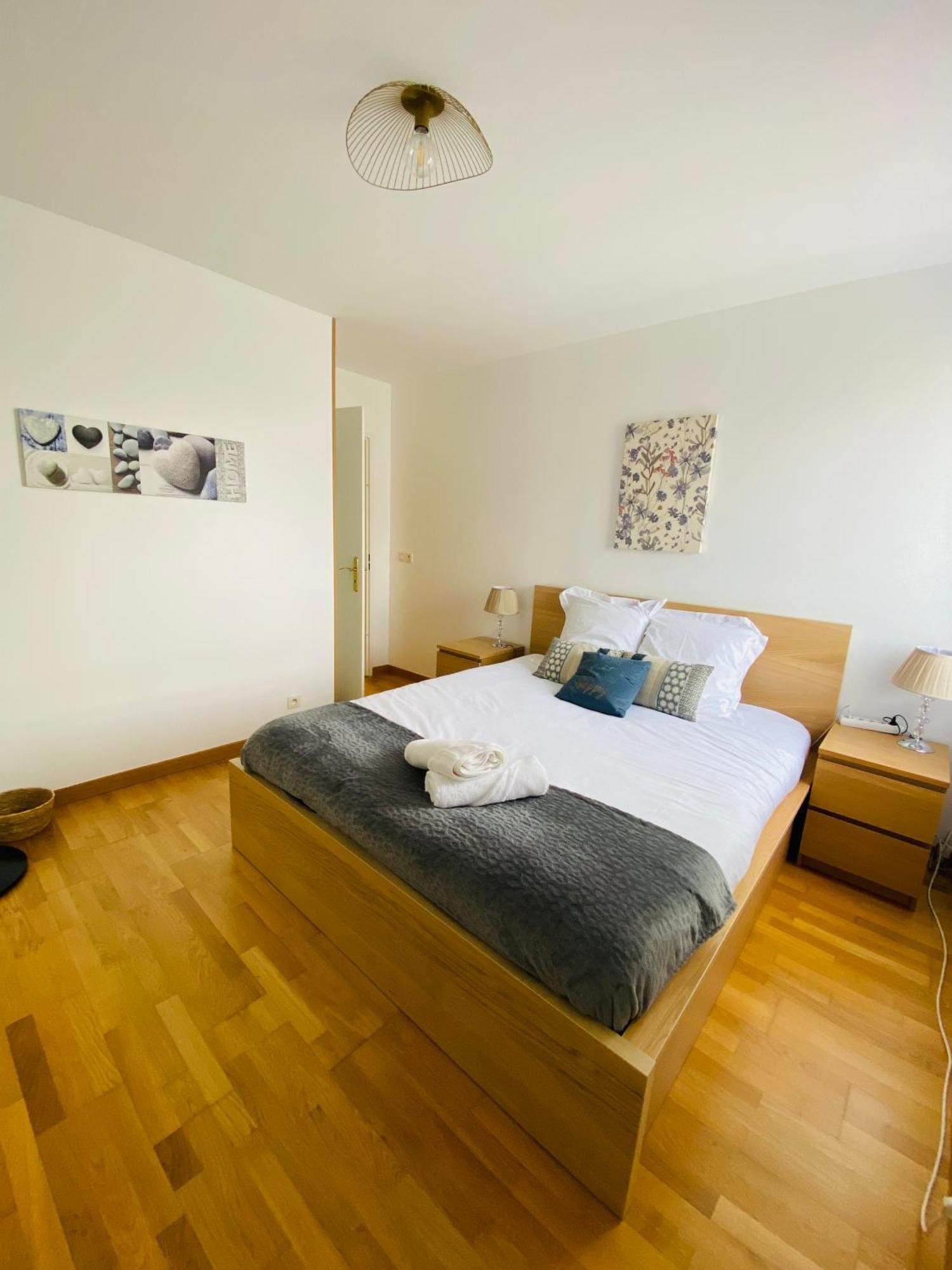 Charmant Appartement 3 Pieces Proche Rer & Disney مونتِفرا المظهر الخارجي الصورة